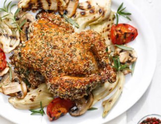 Galeto assado com cogumelos e erva-doce