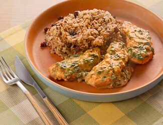 Filezinho ao molho de espinafre