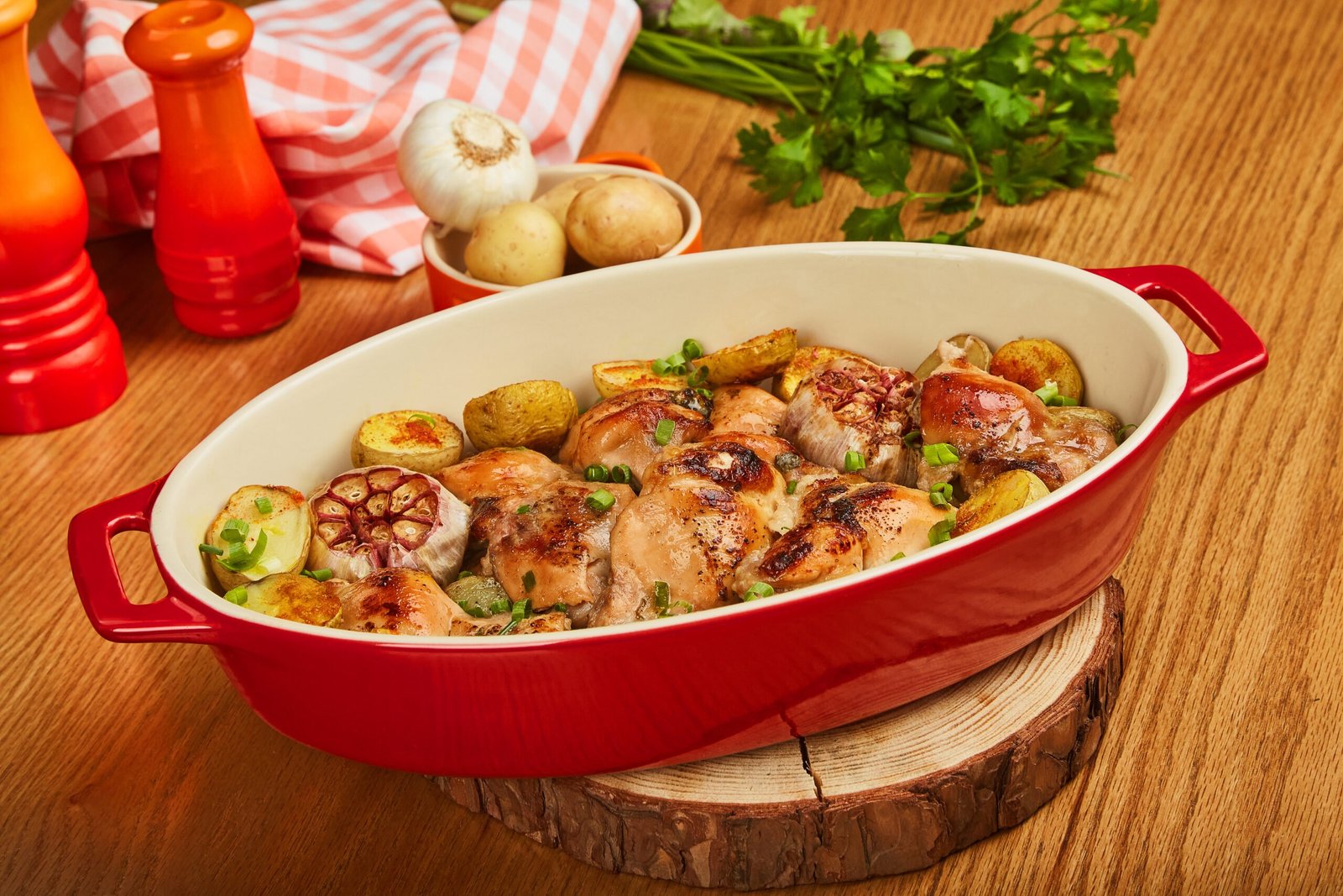 Filé de Coxa e Sobrecoxa com molho de mostarda e mel